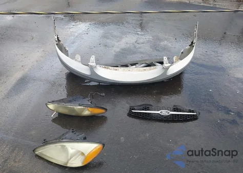 2001 Ford Taurus Ses from USA, damaged, VIN 1FAFP55S21G191772